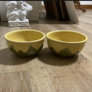 VINTAGE Shawnee Pottery Corn King #6 2 Bowl Set
